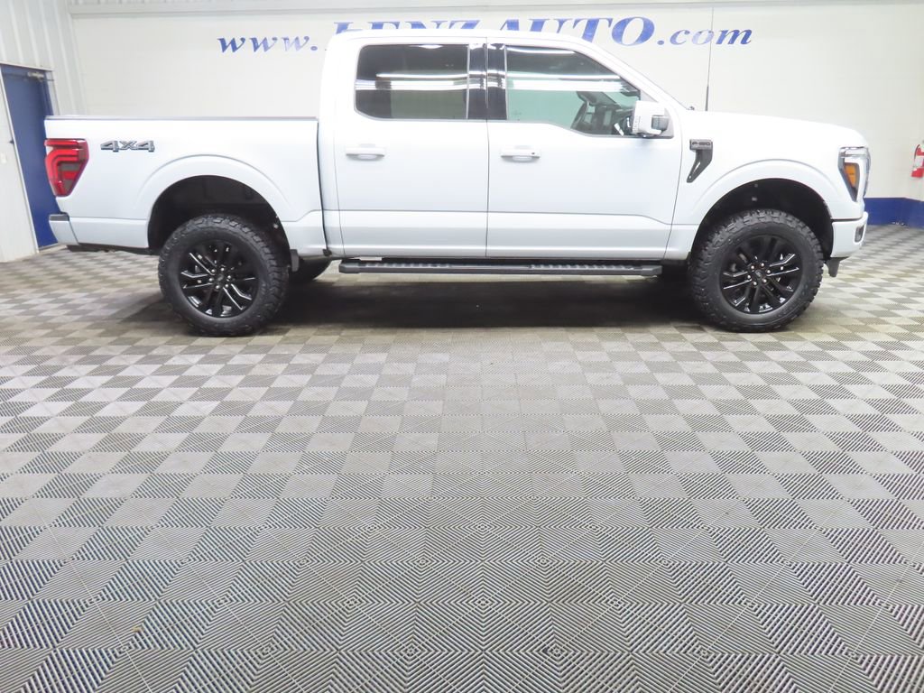 Used 2025 Ford F150 Lariat AWD/4WD image 2