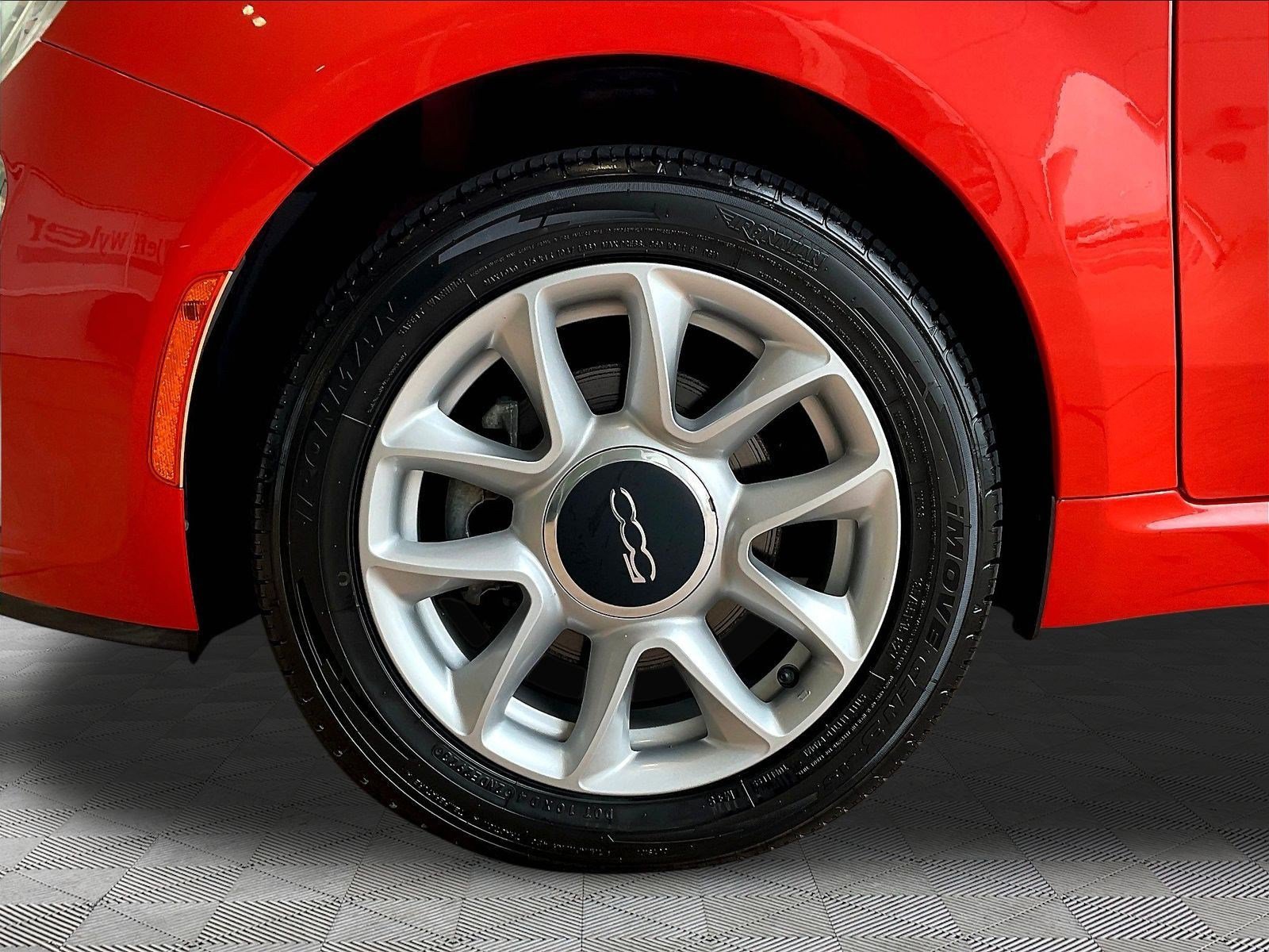 Used 2017 FIAT 500 Pop FWD image 29