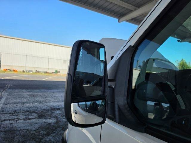 Used 2019 Ford Transit 150 148 Medium Roof RWD image 32