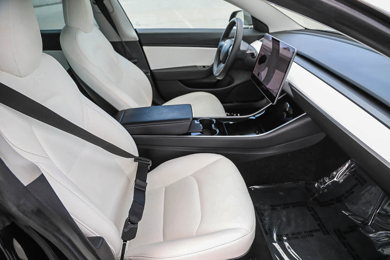 Used 2020 Tesla Model 3 Standard Range RWD image 15