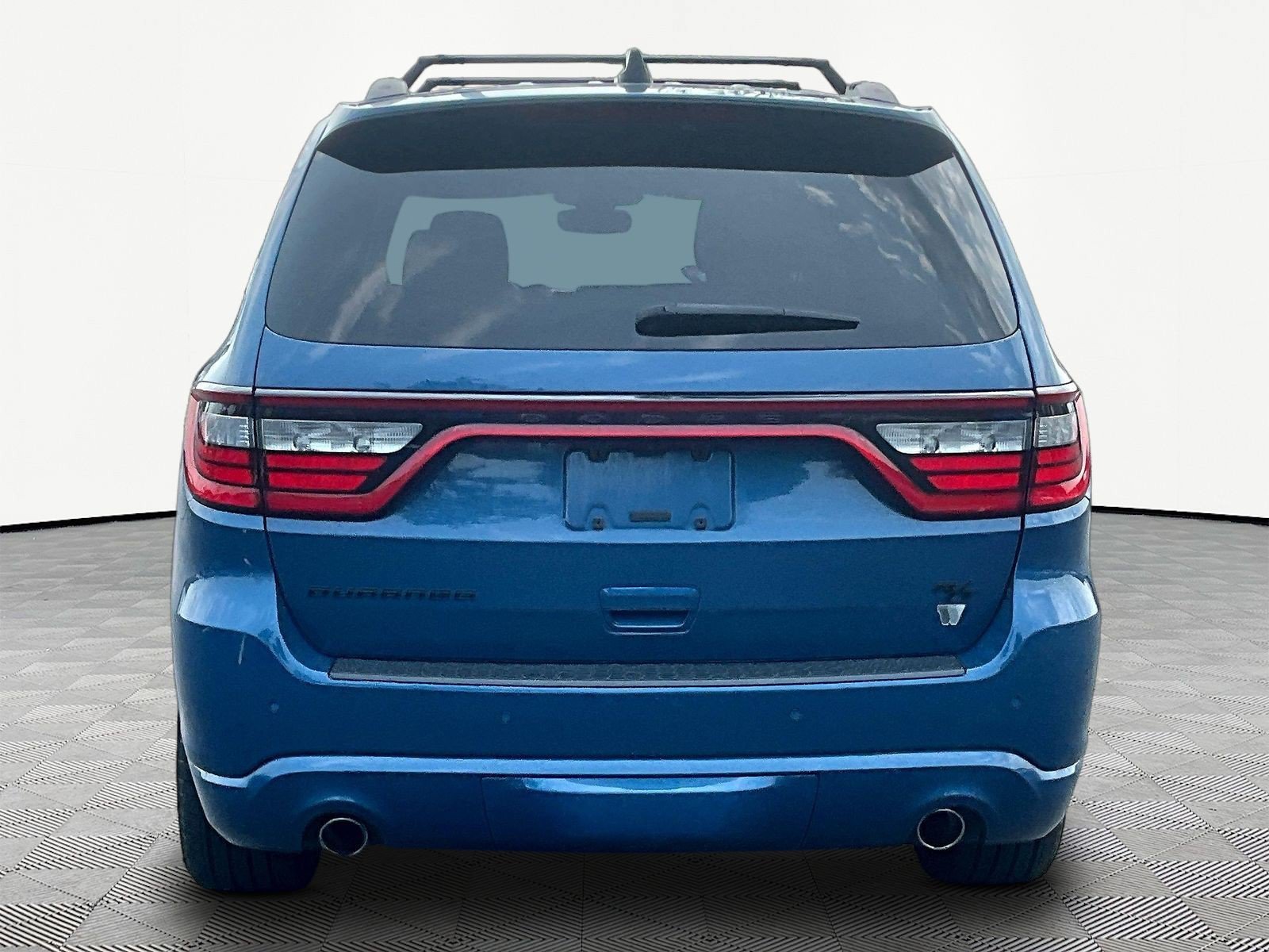 Used 2023 Dodge Durango R/T w/ Blacktop Package RWD image 5