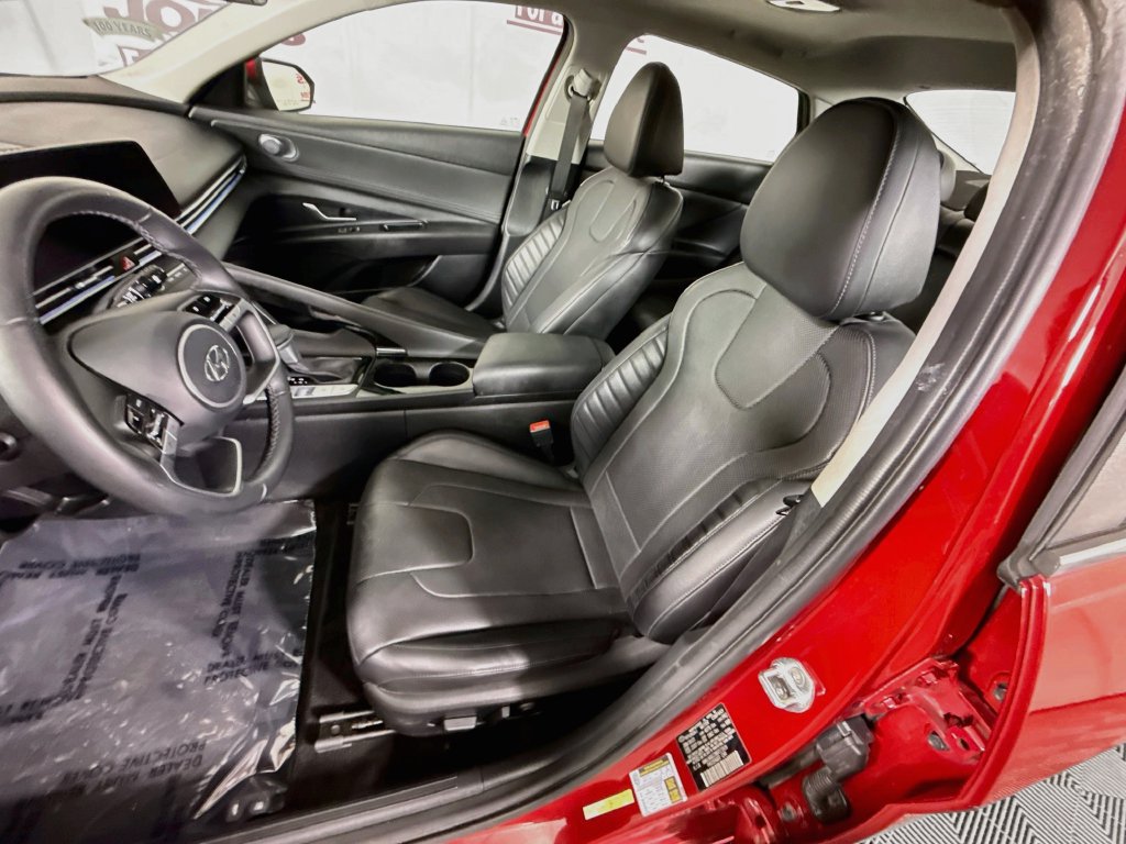 Used 2021 Hyundai Elantra Limited w/ Cargo Package FWD image 27