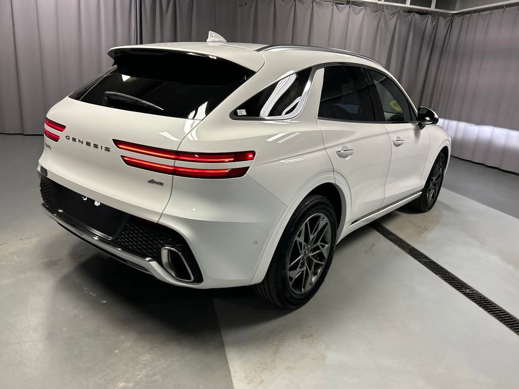 Used 2023 Genesis GV70 2.5T w/ Advanced Package image 7