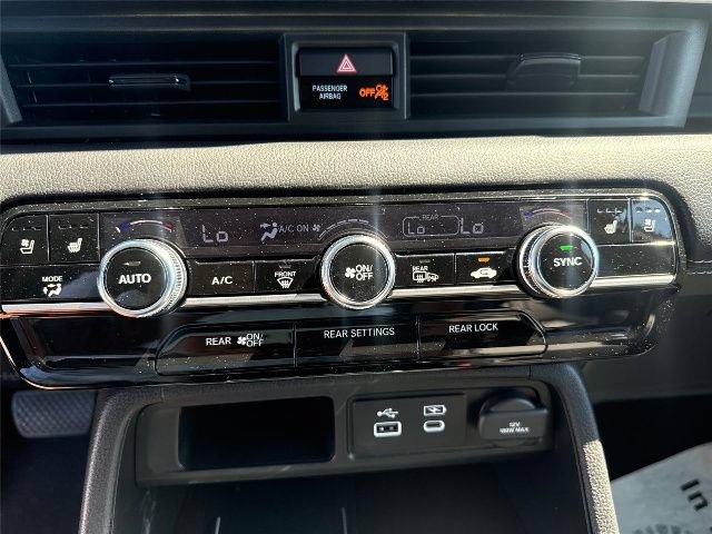 Certified 2023 Honda Pilot Elite image 16