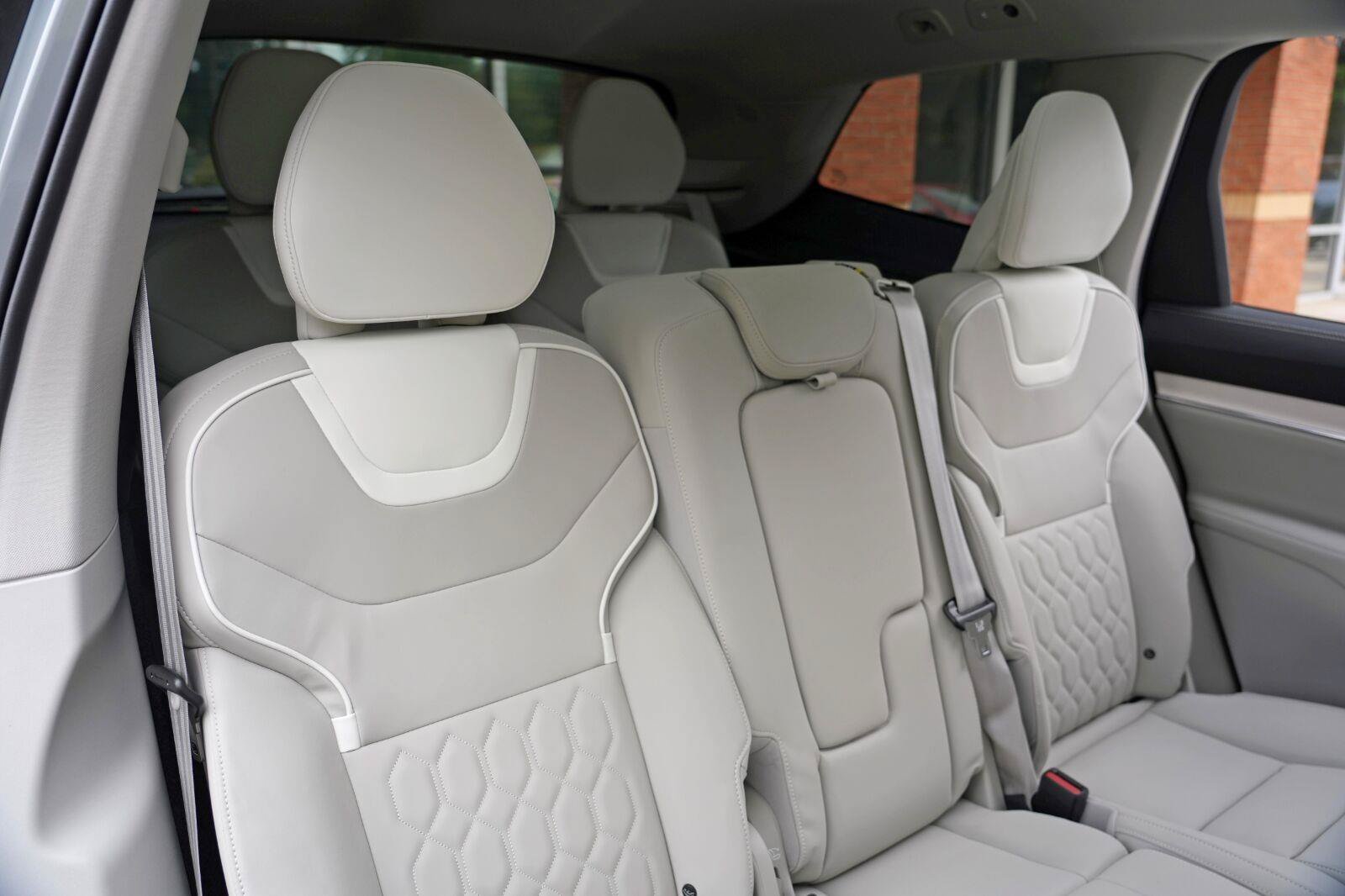 Used 2025 Volvo EX90 Ultra AWD/4WD image 39