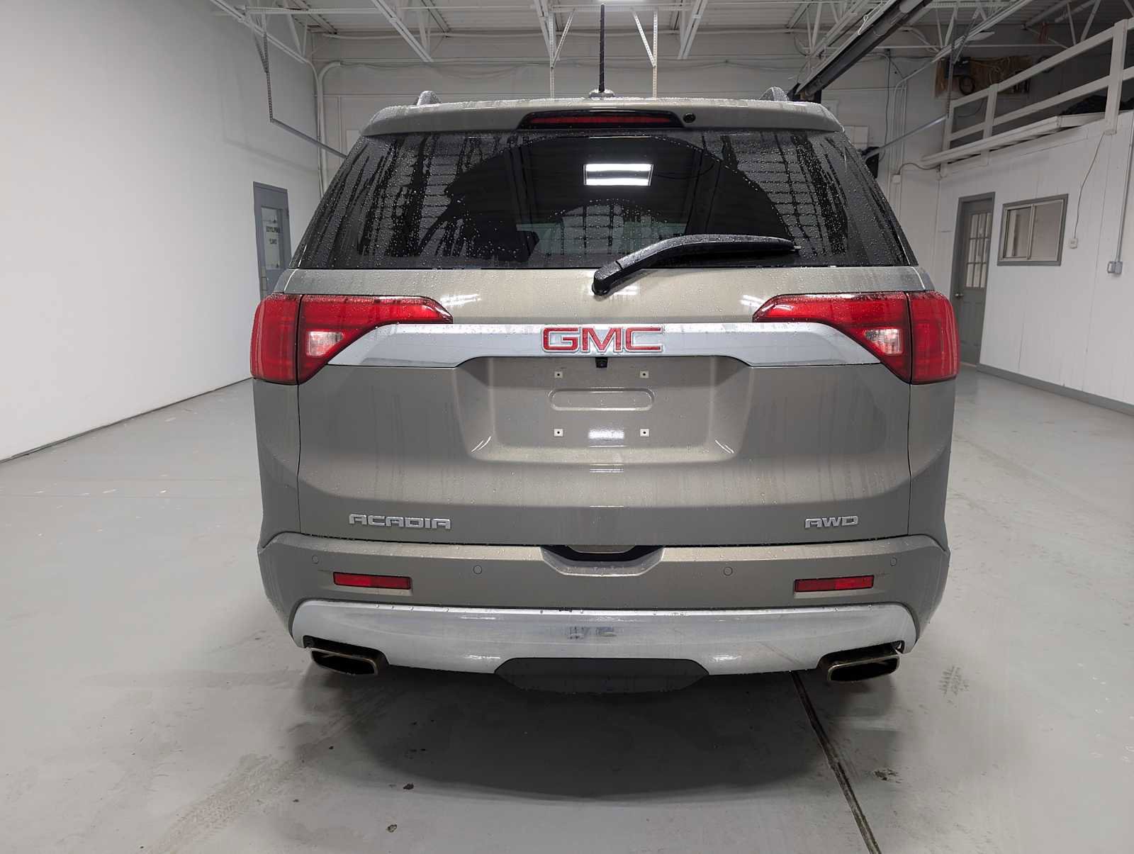 Used 2019 GMC Acadia Denali w/ Technology Package image 9