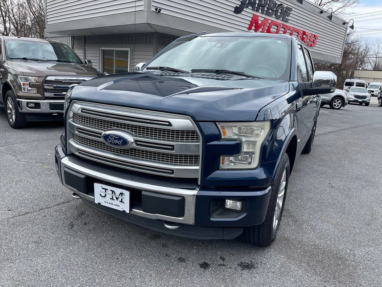 Used 2015 Ford F150 Platinum w/ Trailer Tow Package image 3