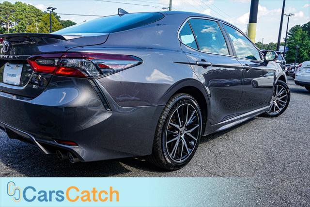 Used 2023 Toyota Camry SE image 6