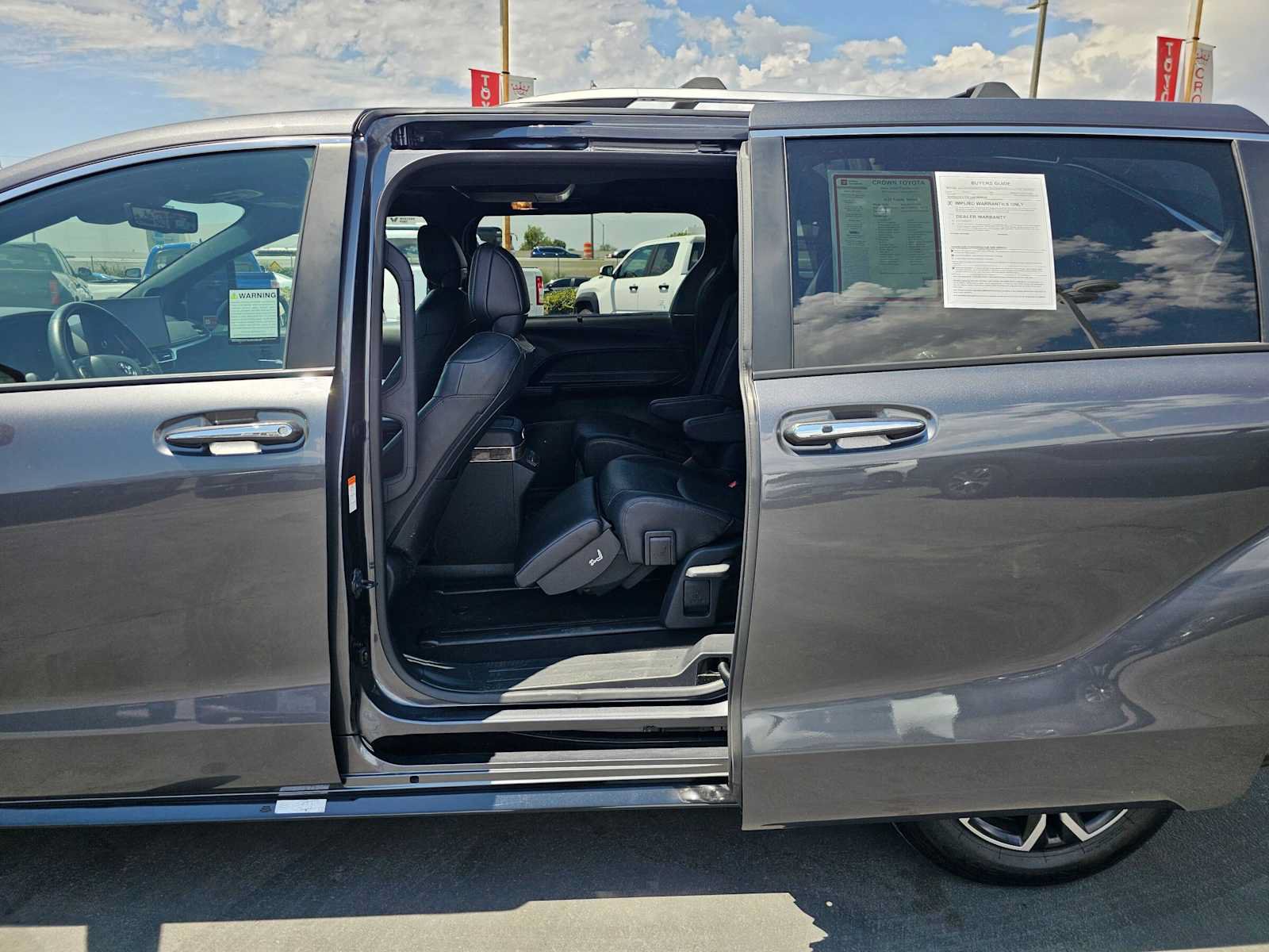 Certified 2025 Toyota Sienna Platinum AWD/4WD image 16