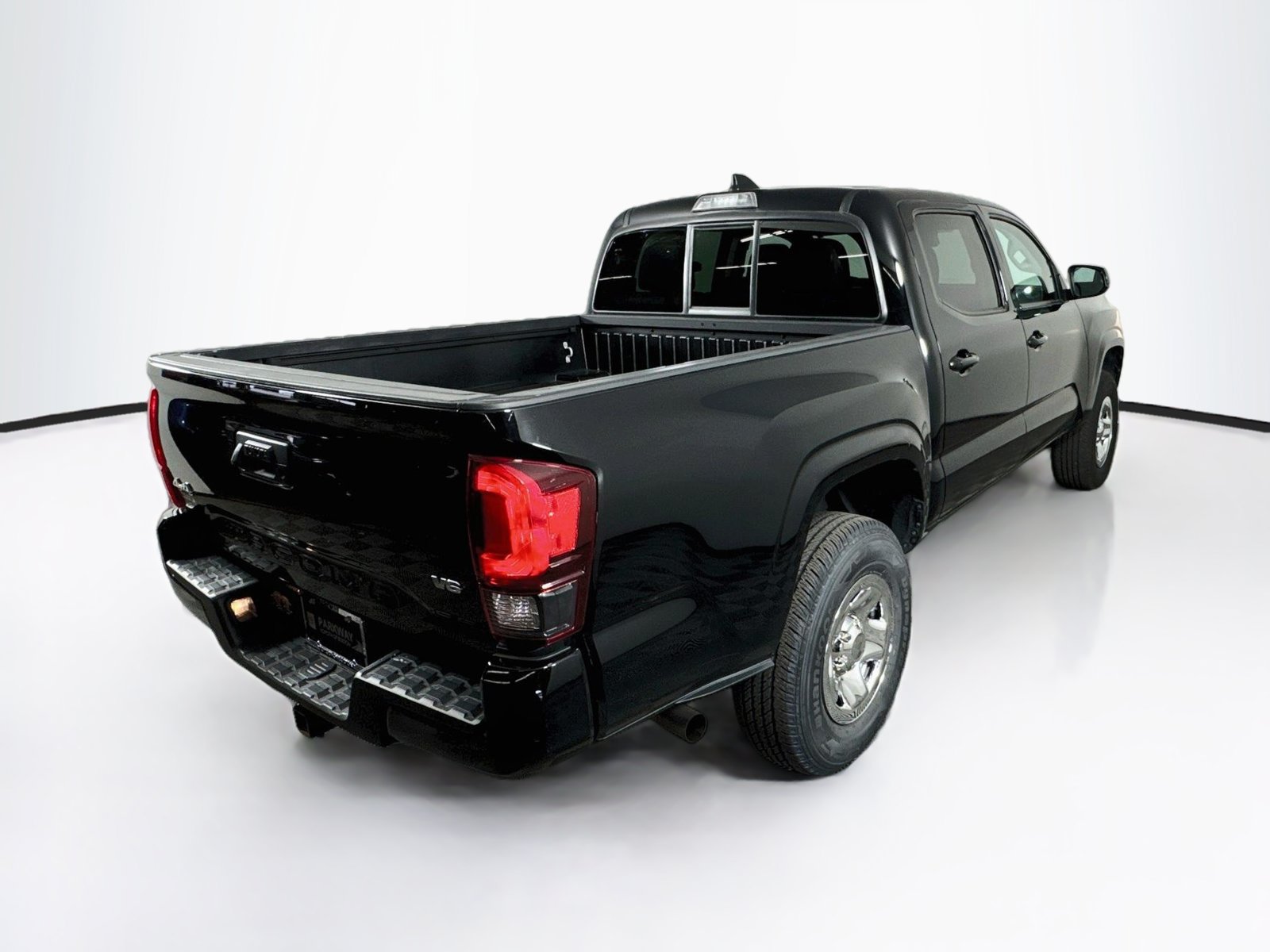Certified 2023 Toyota Tacoma SR AWD/4WD image 7
