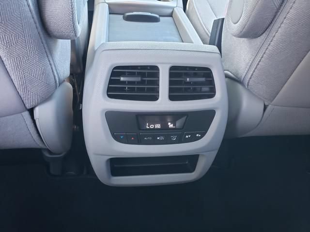 Used 2020 Honda Pilot EX image 12