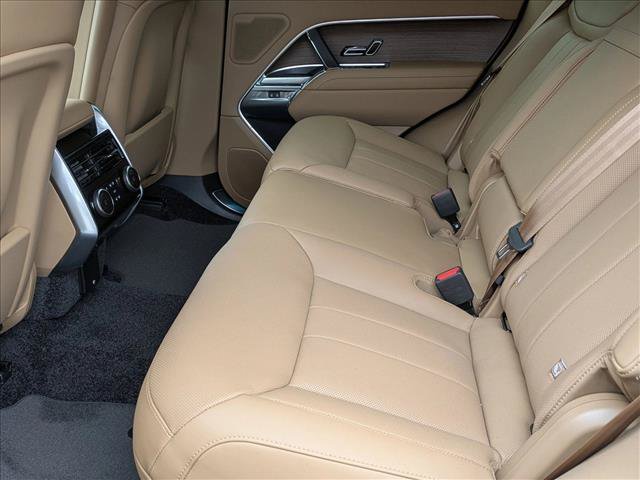 New 2026 Land Rover Range Rover SE AWD/4WD image 17
