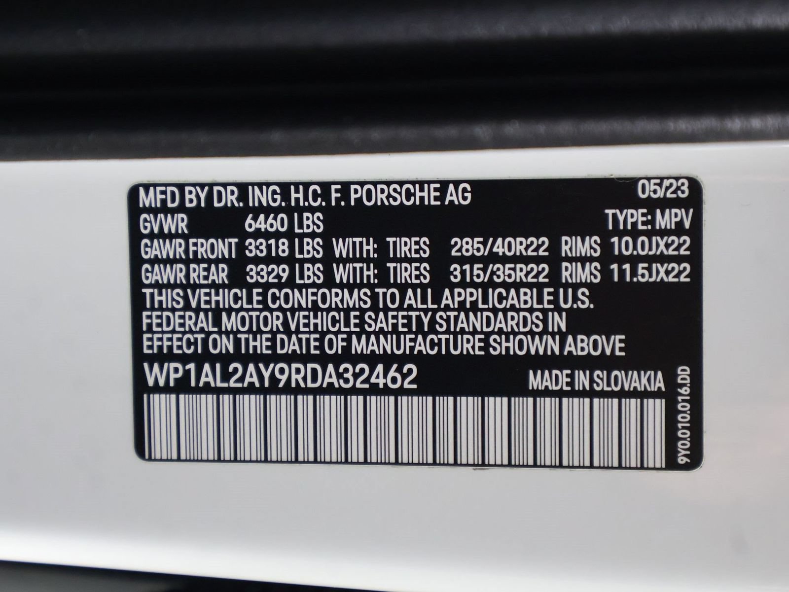 Certified 2024 Porsche Cayenne S AWD/4WD image 19