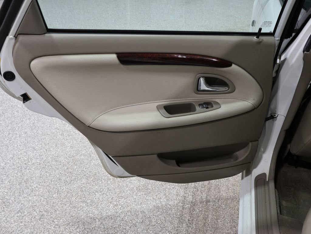 Used 2004 Volvo S40 image 21