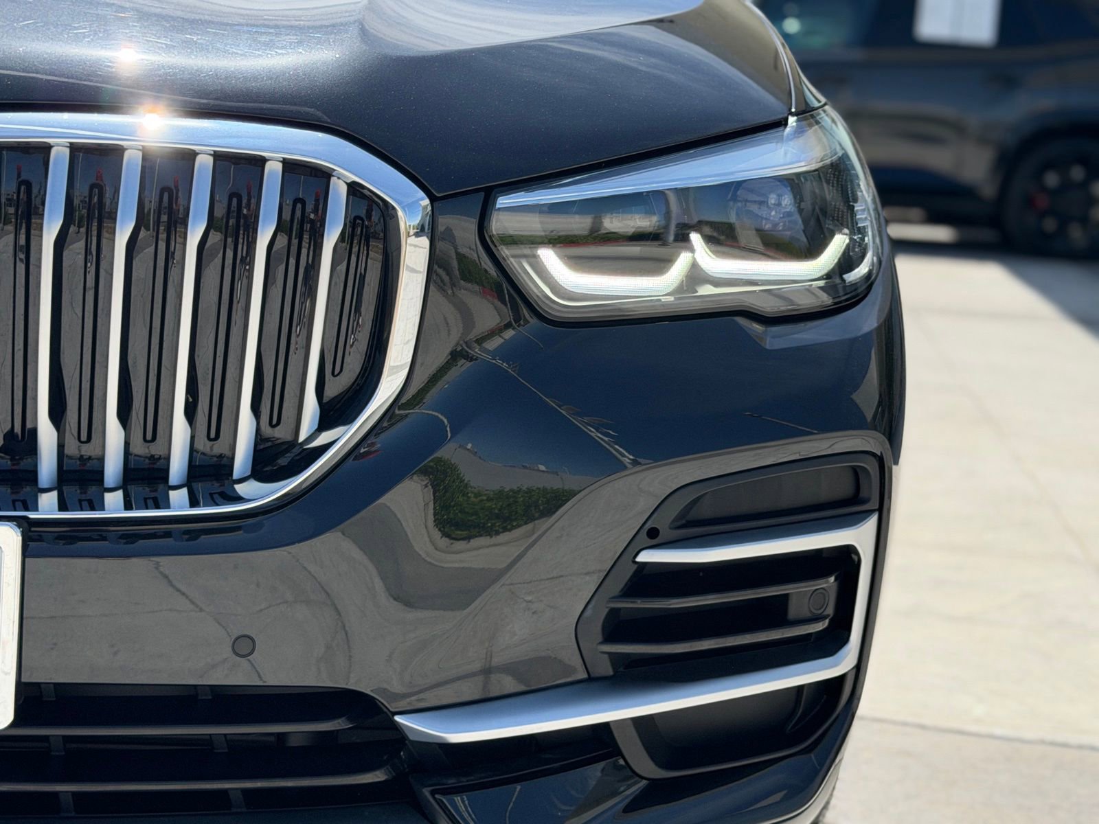 Certified 2023 BMW X5 sDrive40i w/ Premium Package RWD image 13