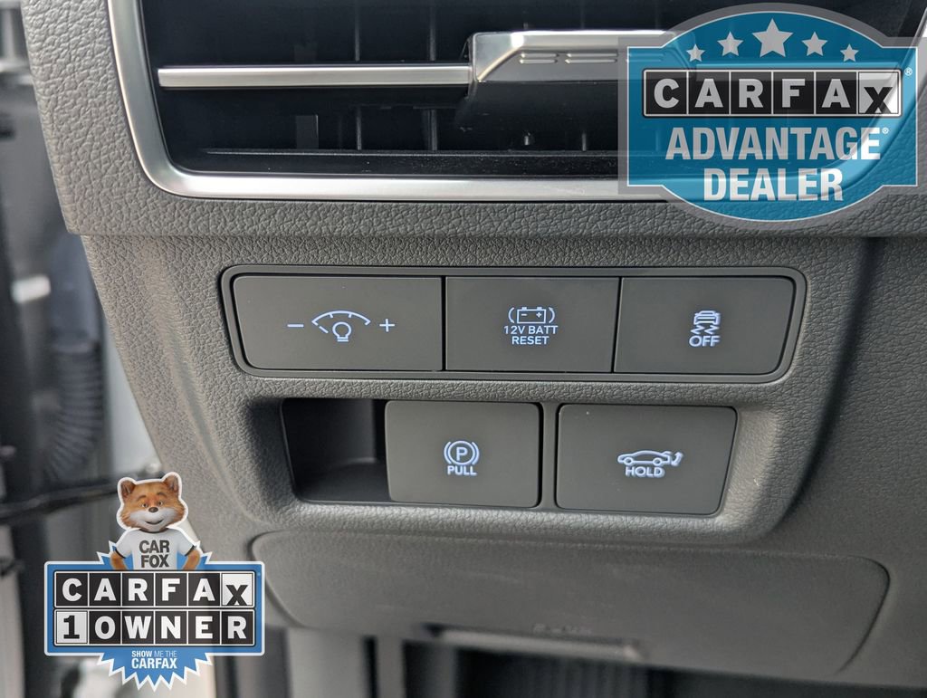 Used 2025 Hyundai Sonata Limited FWD image 15