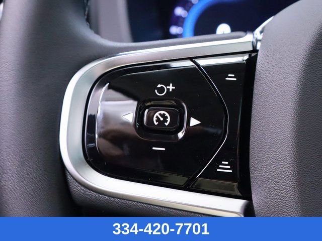 New 2025 Volvo XC60 B5 Plus w/ Protection Package Premier image 21