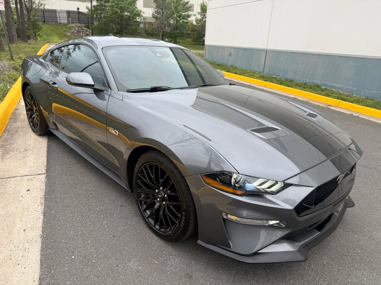Used 2022 Ford Mustang GT Premium w/ GT Performance Package RWD image 13