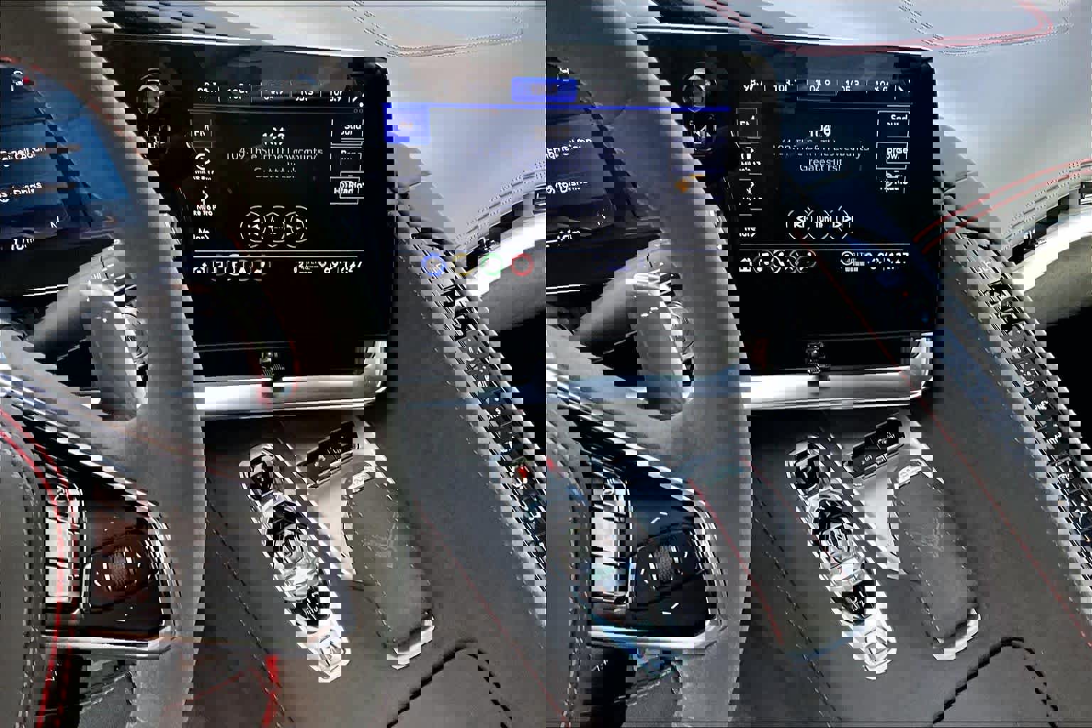 Used 2022 Chevrolet Corvette Stingray Premium Cpe w/ Engine Appearance Package image 7