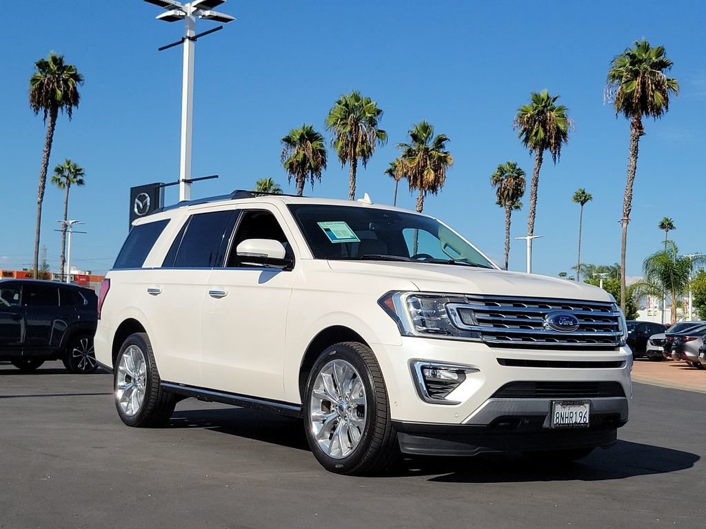 Used 2019 Ford Expedition Limited w/ Equipment Group 302A AWD/4WD image 39