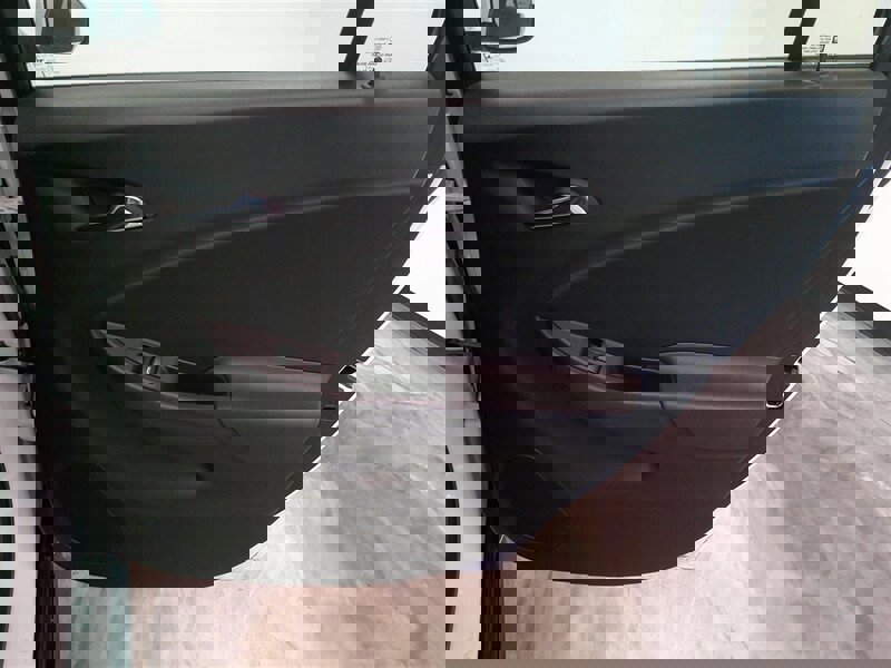 Used 2018 Chevrolet Volt LT w/ LT Driver Confidence Package image 36