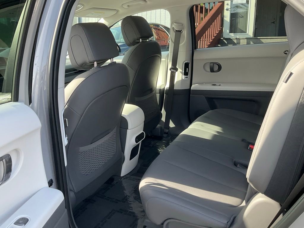 Used 2025 Hyundai Ioniq 5 SEL image 26