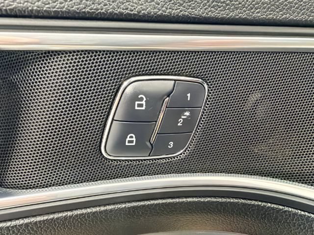 Used 2017 Ford Explorer Limited w/ Equipment Group 301A AWD/4WD image 40