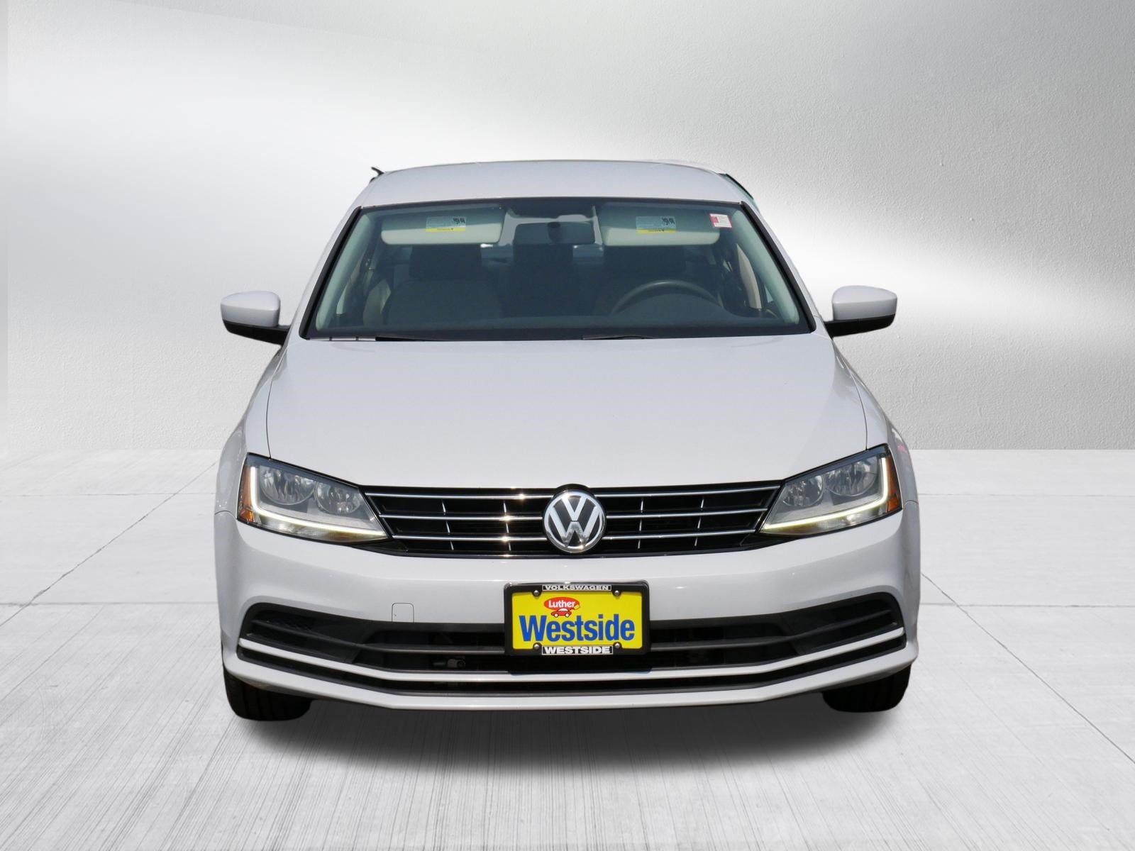 Used 2018 Volkswagen Jetta S FWD image 2