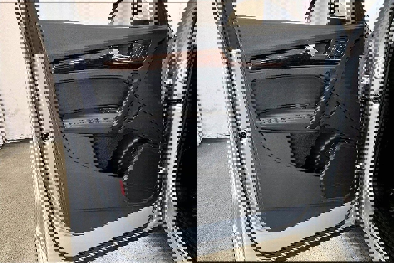 Used 2019 Audi Q5 2.0T Premium Plus w/ Premium Plus Package image 25