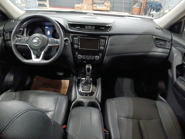 Used 2020 Nissan Rogue SL image 30