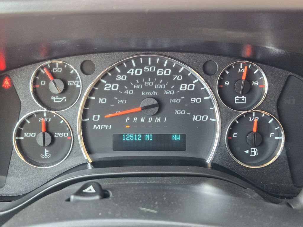 Used 2025 Chevrolet Express 3500 LS RWD image 15
