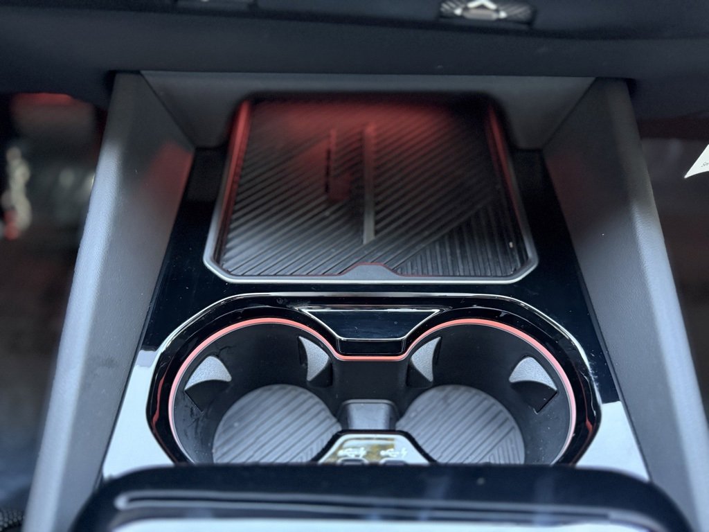 Used 2025 BMW i5 eDrive40i w/ Premium Package image 18