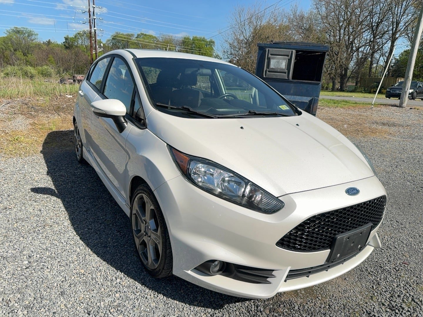 Used 2017 Ford Fiesta ST FWD image 5