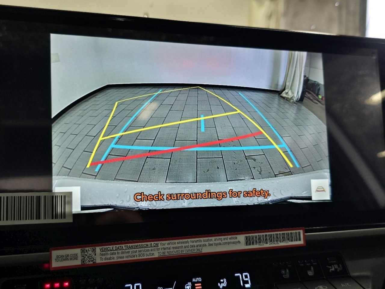 New 2026 Toyota Camry Hybrid FWD image 6