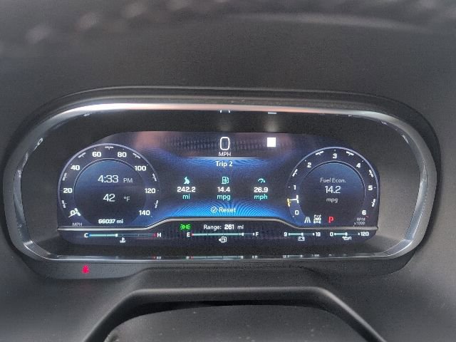 Used 2023 Chevrolet Tahoe Z71 w/ Luxury Package image 28