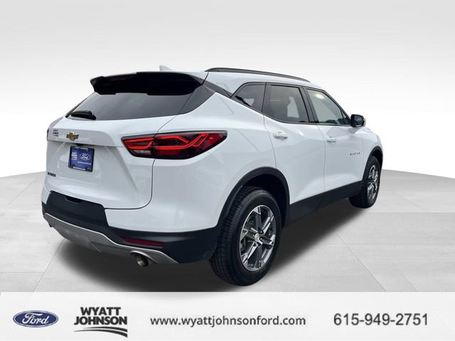 Used 2024 Chevrolet Blazer LT FWD image 3