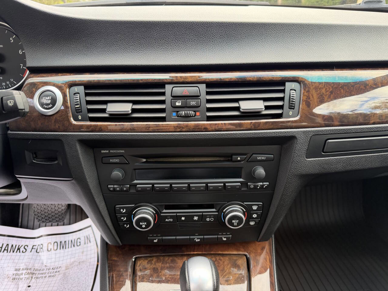 Used 2007 BMW 328xi Wagon AWD/4WD image 19