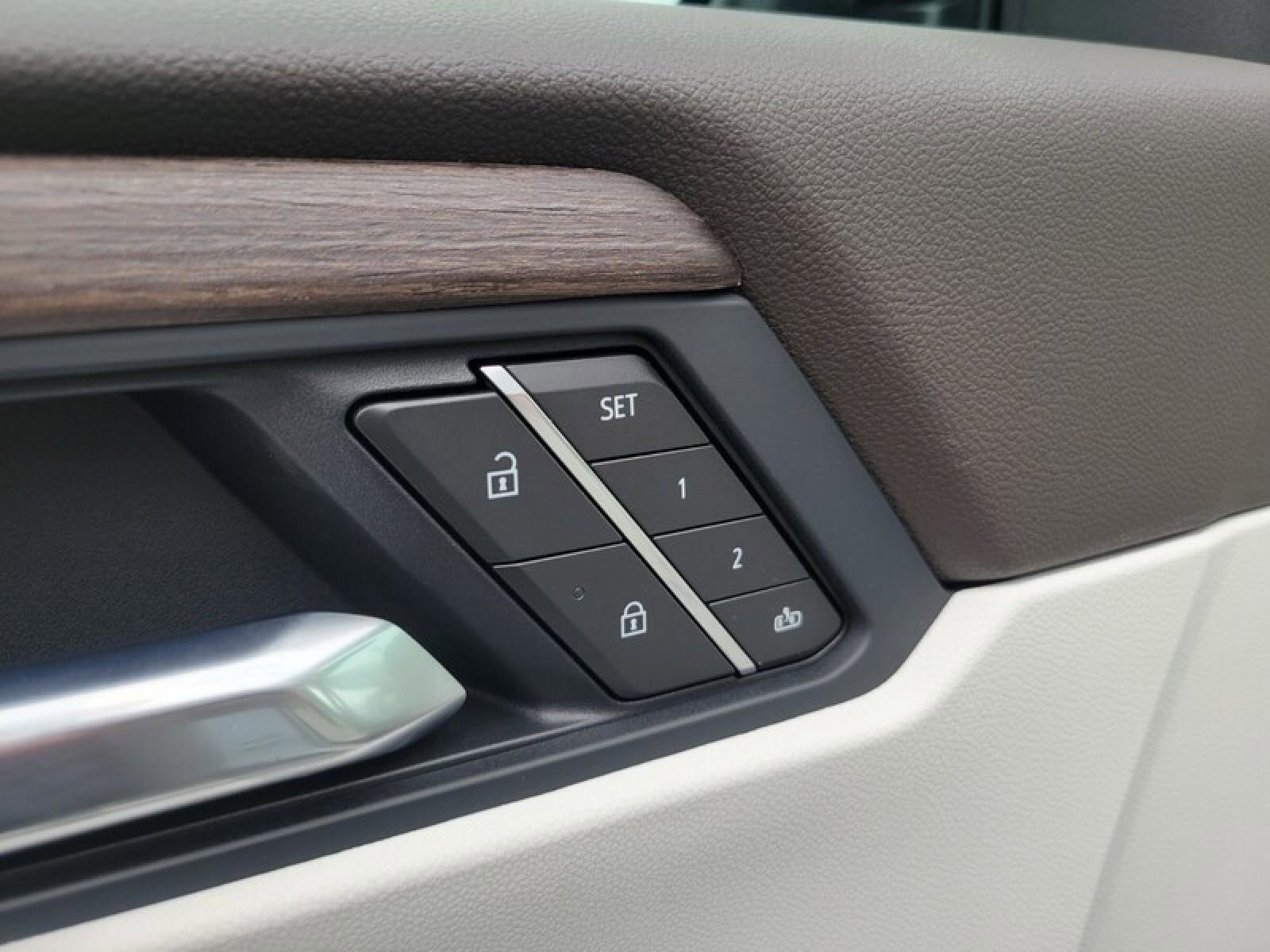 New 2026 GMC Acadia Denali w/ Super Cruise Package image 27