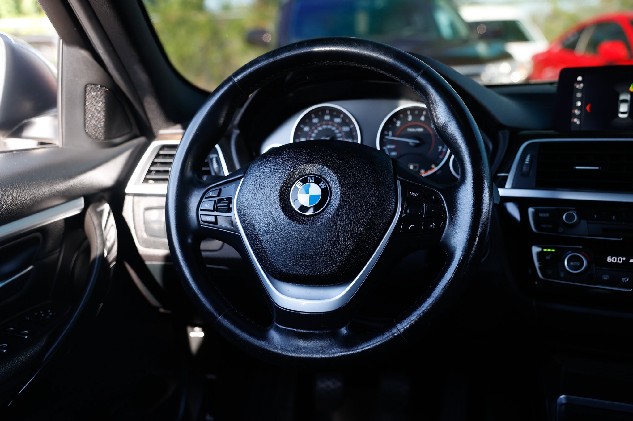 Used 2018 BMW 330i Sedan w/ Premium Package RWD image 32