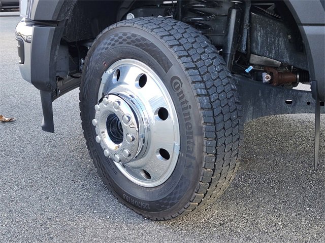 New 2024 Ford F550 4x4 Regular Cab Super Duty w/ XLT Value Package image 25
