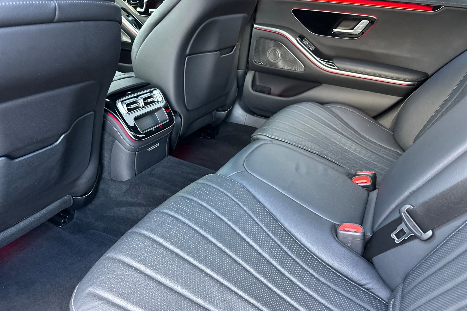 Certified 2022 Mercedes-Benz S 500 4MATIC image 12