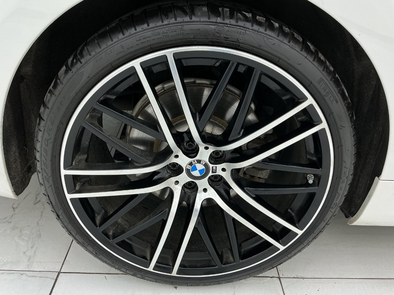 Used 2018 BMW 750i RWD image 52