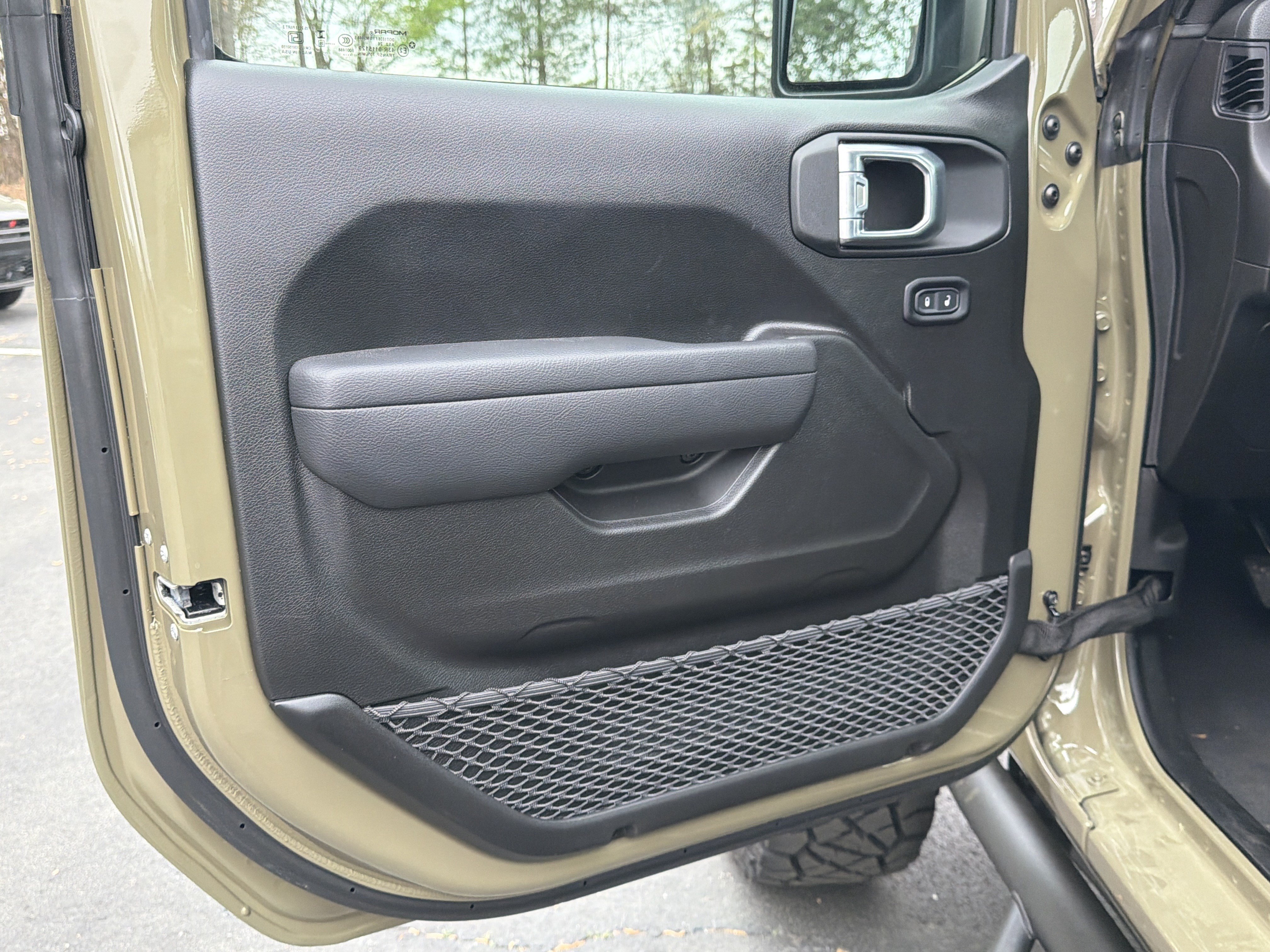 New 2026 Jeep Gladiator Sport AWD/4WD image 13