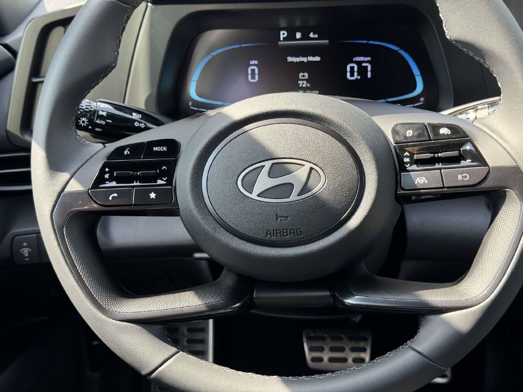 New 2026 Hyundai Elantra SEL Sport FWD image 23