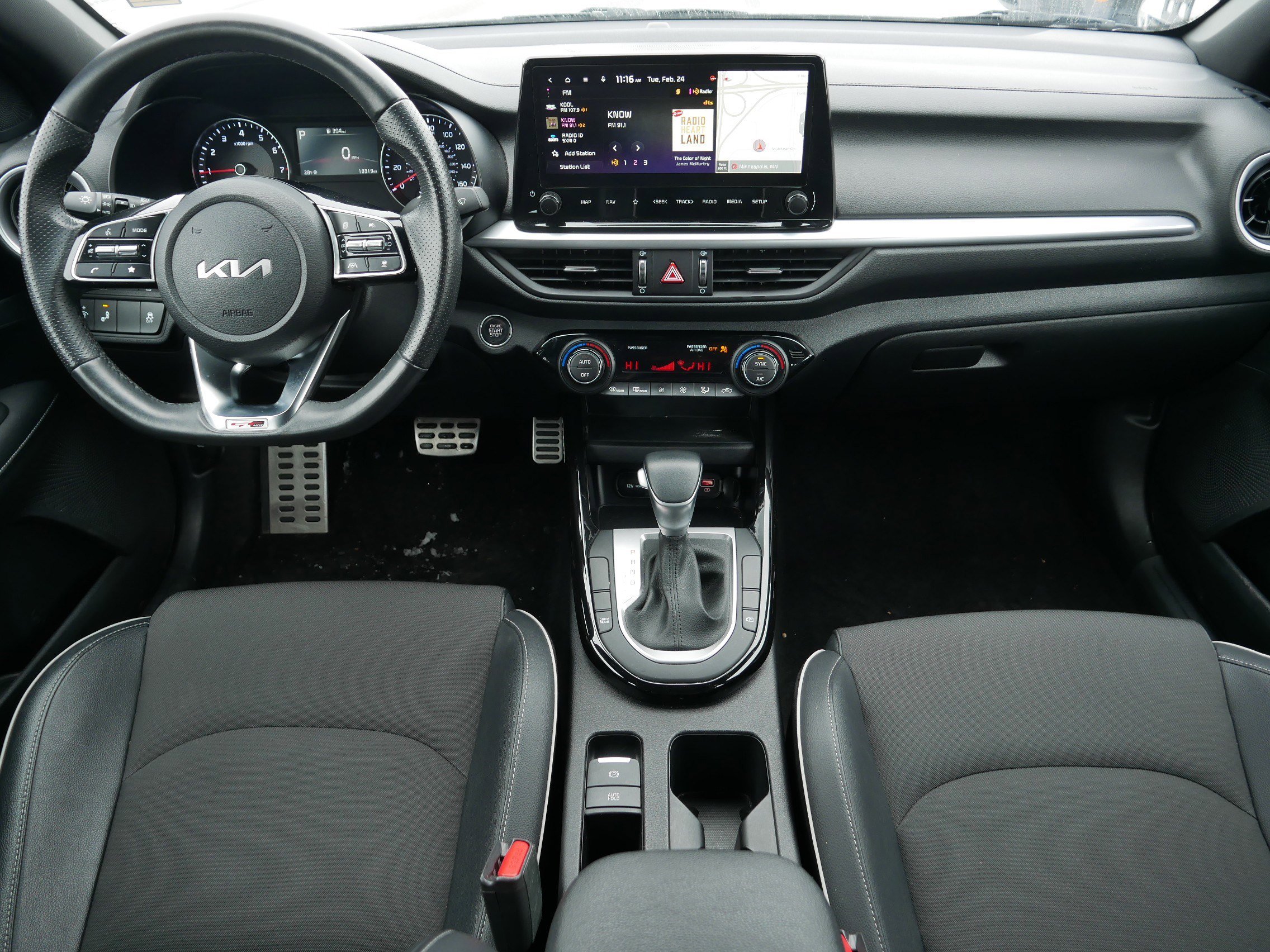 Certified 2024 Kia Forte GT-Line image 10