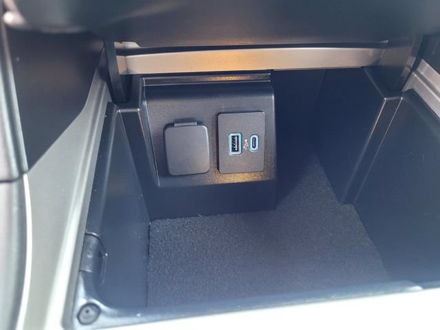 Certified 2023 Ford Explorer XLT AWD/4WD image 19