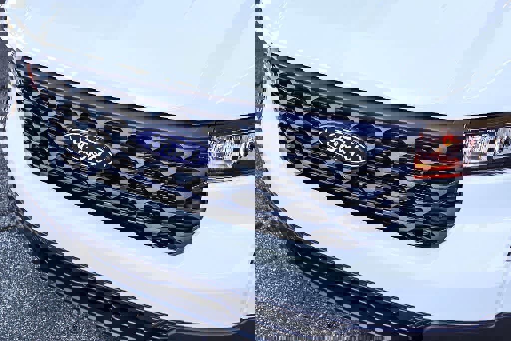 New 2026 Ford Maverick XL image 8