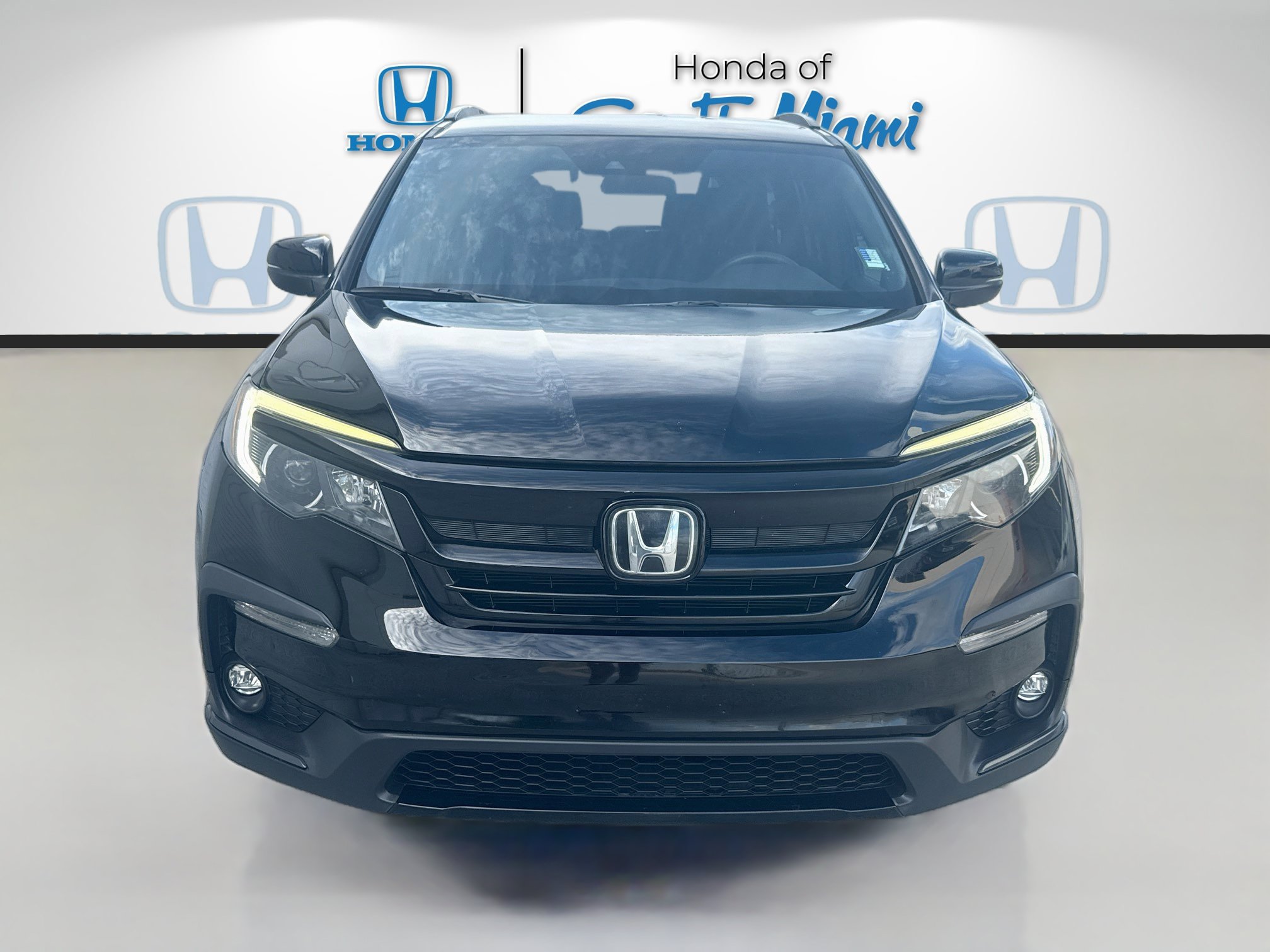 Certified 2022 Honda Pilot Sport image 2