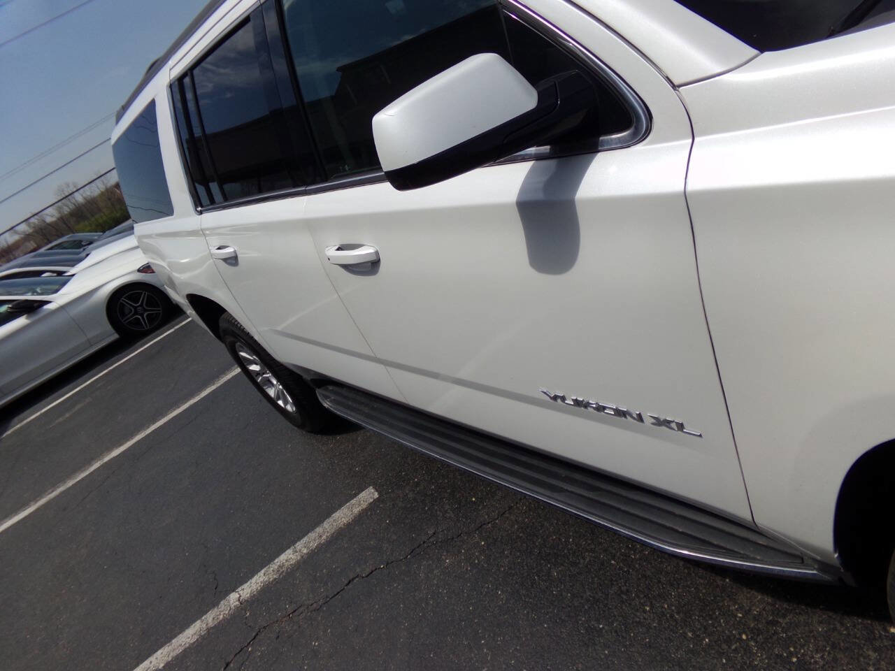 Used 2018 GMC Yukon XL SLT w/ Open Road Package image 45