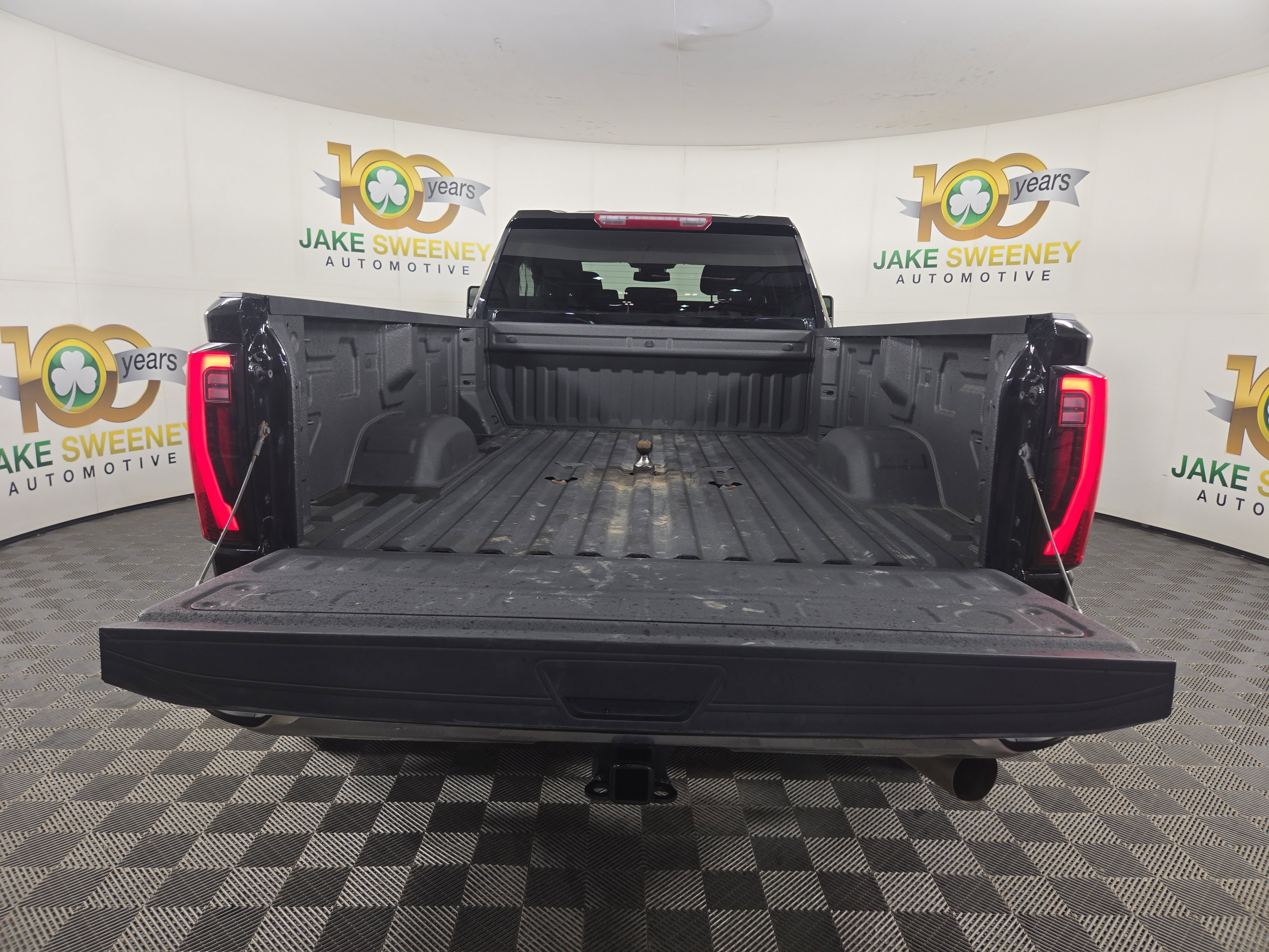 Certified 2025 GMC Sierra 3500 Pro AWD/4WD image 31
